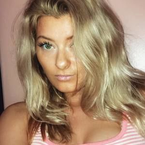 Meet your Posher, Brooke